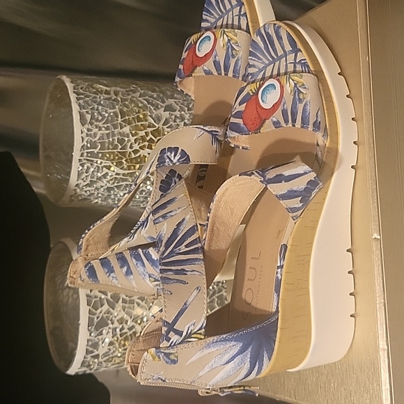 SOUL Naturalizer Wedge - Picture 3 of 10